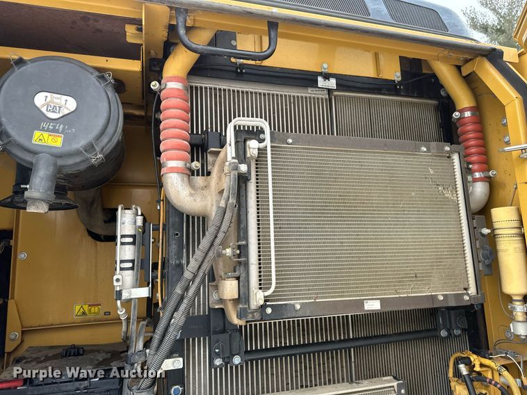 image for item DV0593 2013 Caterpillar 320E excavator