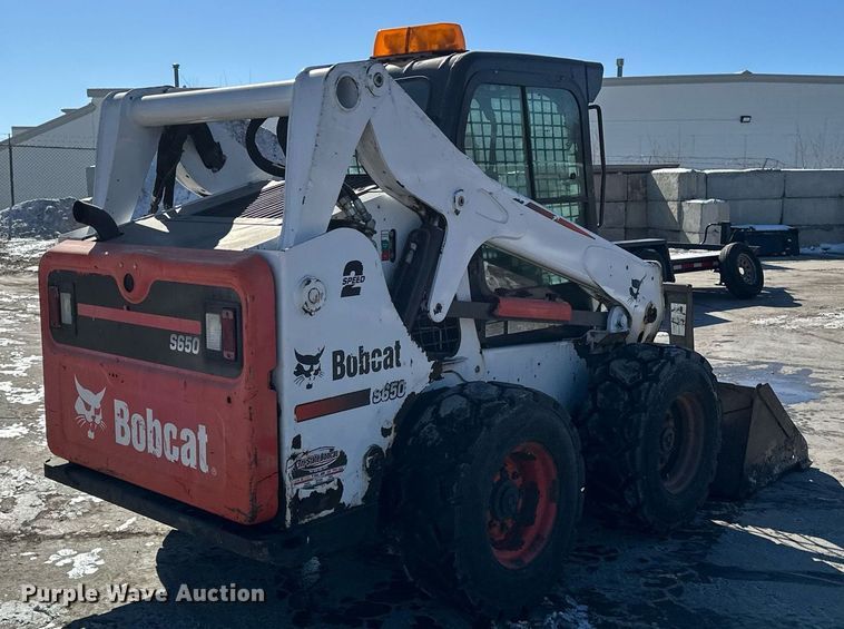 image for item DV0596 2015 Bobcat S650 skid steer loader