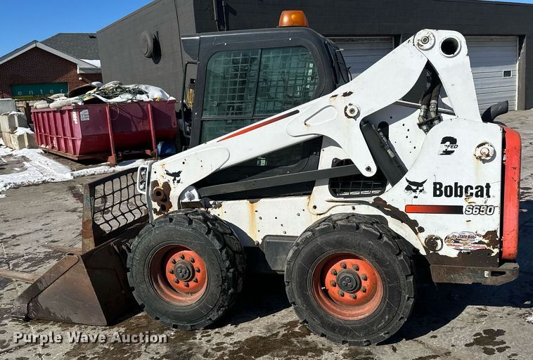 image for item DV0596 2015 Bobcat S650 skid steer loader