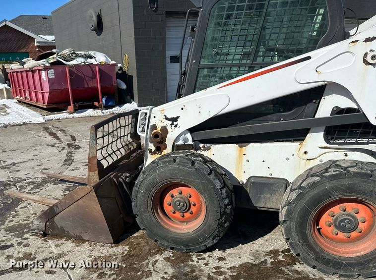 image for item DV0596 2015 Bobcat S650 skid steer loader