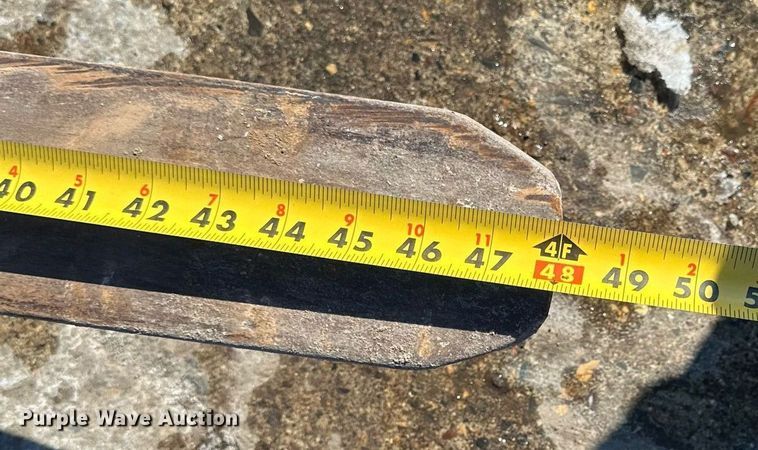 image for item DV0596 2015 Bobcat S650 skid steer loader