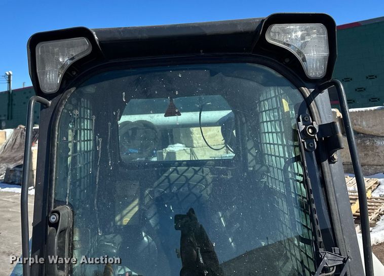 image for item DV0596 2015 Bobcat S650 skid steer loader