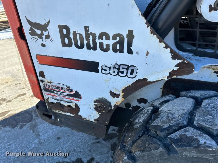 image for item DV0596 2015 Bobcat S650 skid steer loader