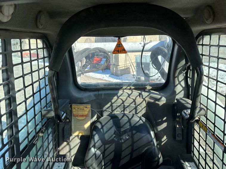 image for item DV0596 2015 Bobcat S650 skid steer loader