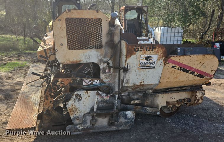 image for item DV1257 Mauldin 690F paver