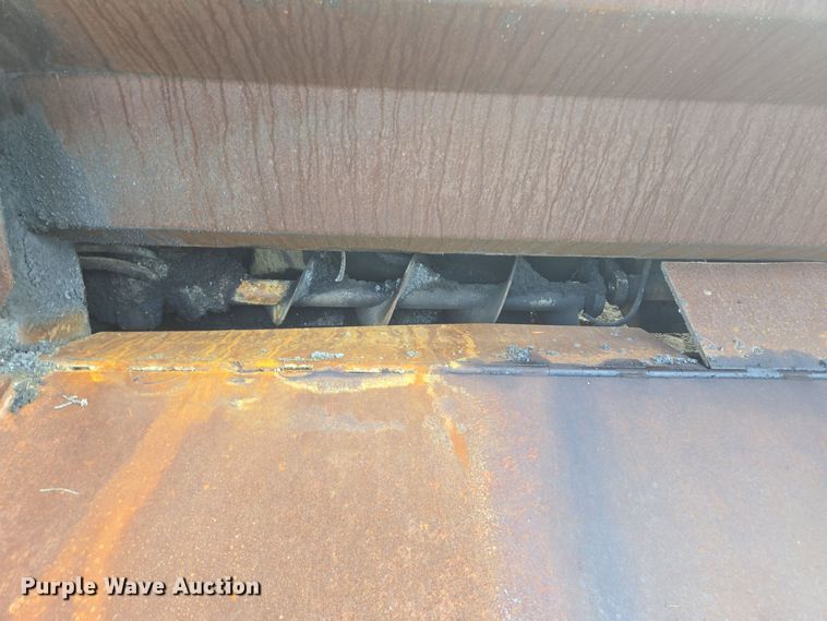 image for item DV1257 Mauldin 690F paver