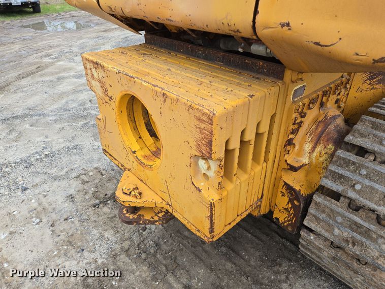 image for item DV1270 1977 John Deere 755 track loader