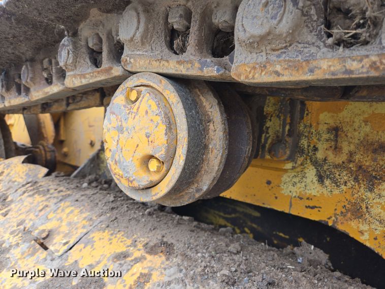 image for item DV1270 1977 John Deere 755 track loader