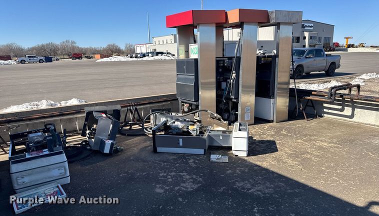 image for item DV2859 (7) fuel pumps