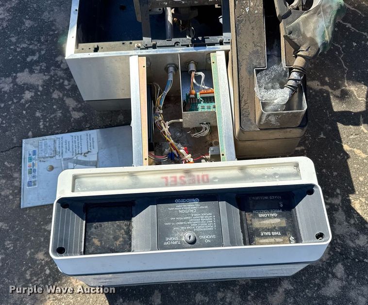 image for item DV2859 (7) fuel pumps