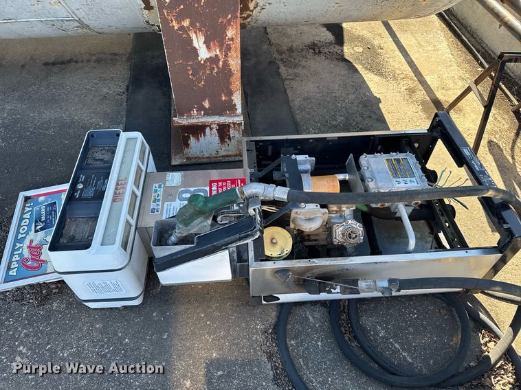 image for item DV2859 (7) fuel pumps