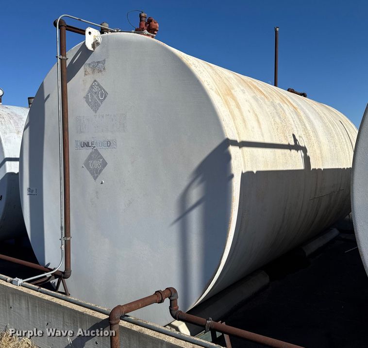 image for item DV2861 Fuel tank