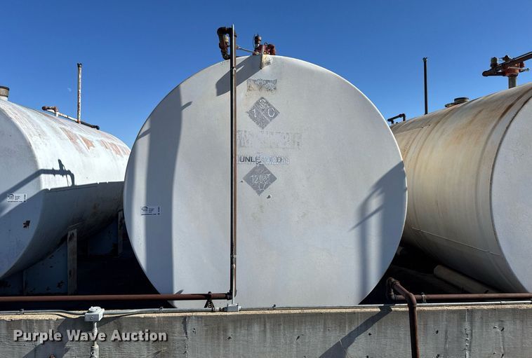 image for item DV2861 Fuel tank