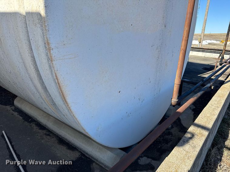 image for item DV2861 Fuel tank