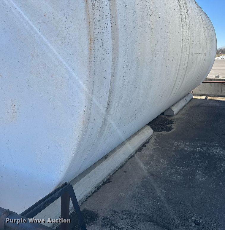 image for item DV2861 Fuel tank