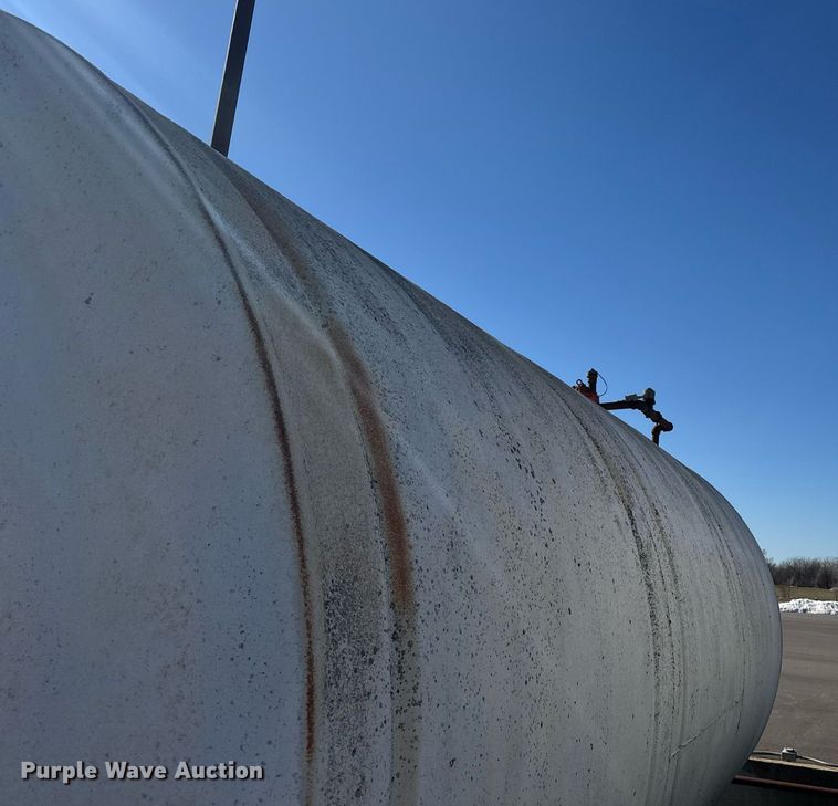 image for item DV2861 Fuel tank