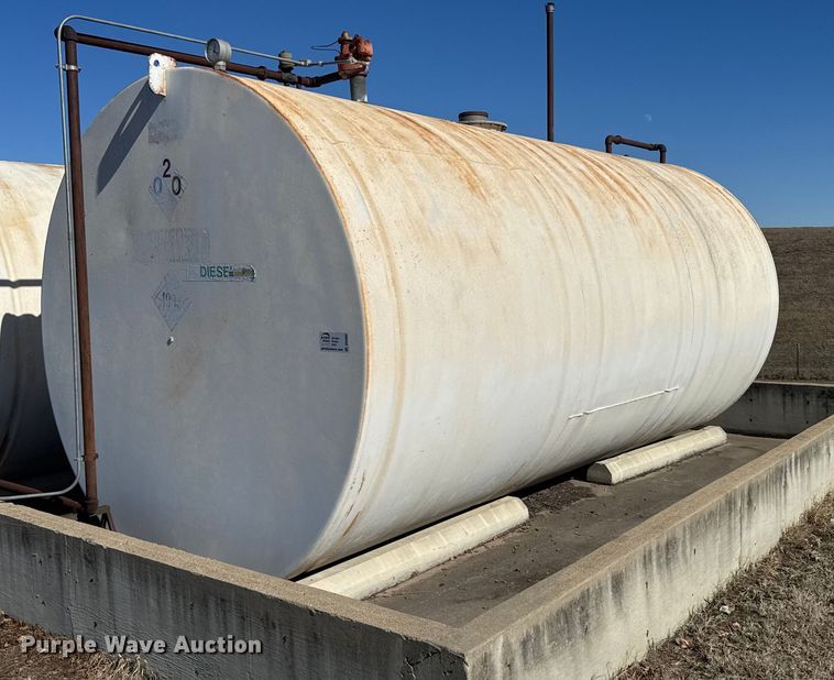 image for item DV2862 Fuel tank