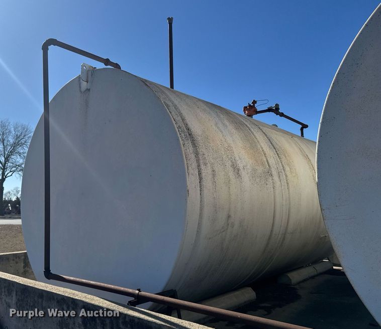 image for item DV2862 Fuel tank