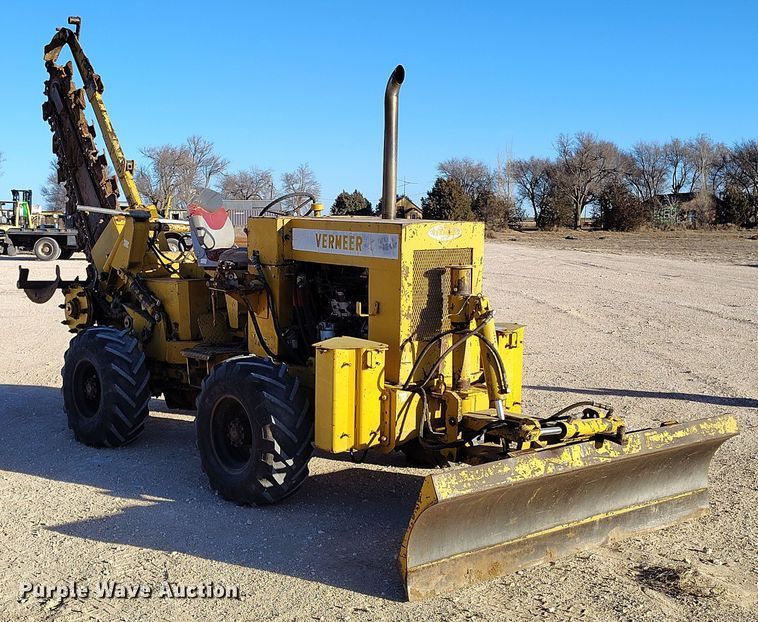 image for item DV6670 Vermeer  M-470 trencher