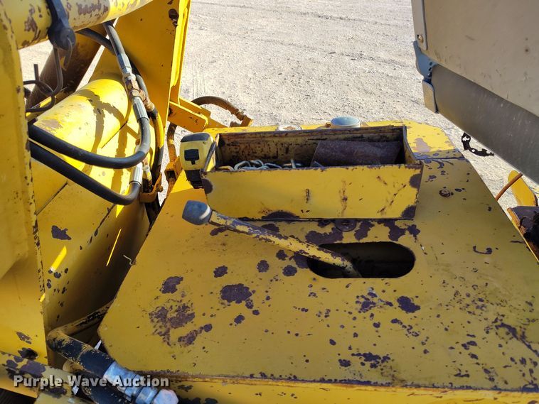 image for item DV6670 Vermeer  M-470 trencher