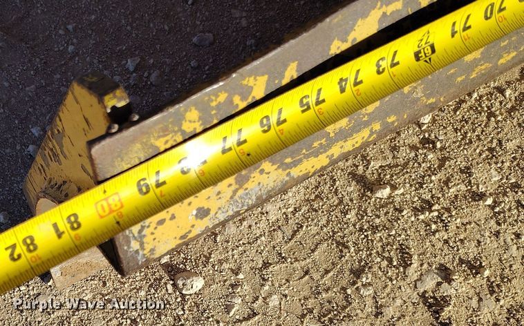 image for item DV6670 Vermeer  M-470 trencher