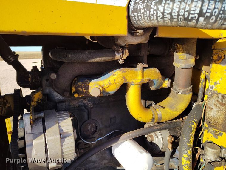 image for item DV6670 Vermeer  M-470 trencher