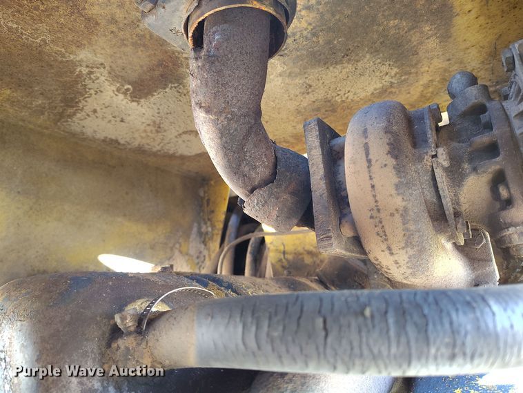 image for item DV6670 Vermeer  M-470 trencher