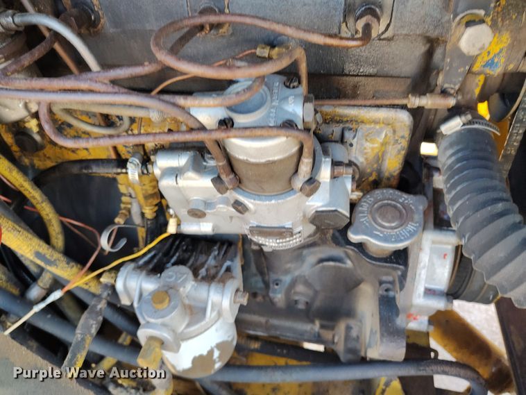 image for item DV6670 Vermeer  M-470 trencher