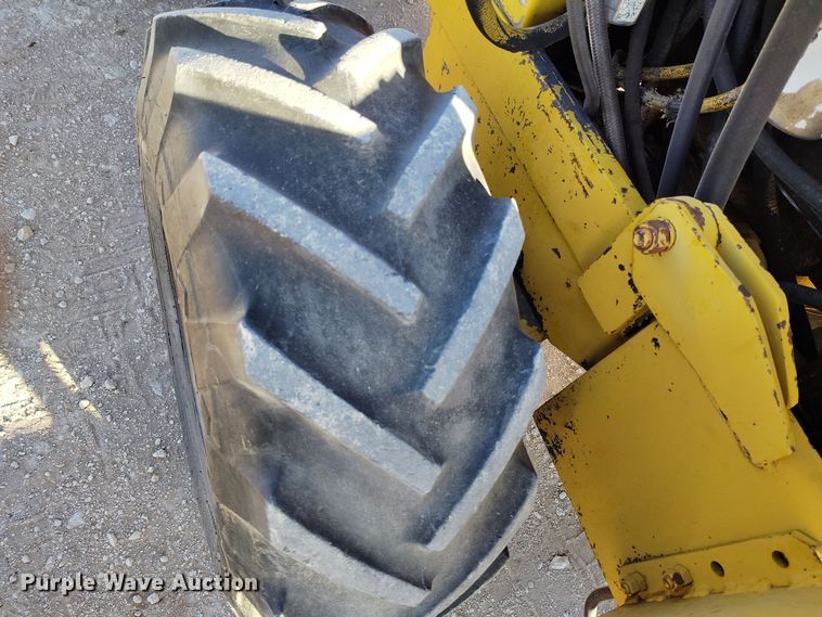 image for item DV6670 Vermeer  M-470 trencher