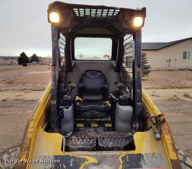 image for item DV6679 2007 Caterpillar 236B skid steer loader