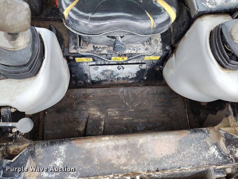 image for item DV6679 2007 Caterpillar 236B skid steer loader