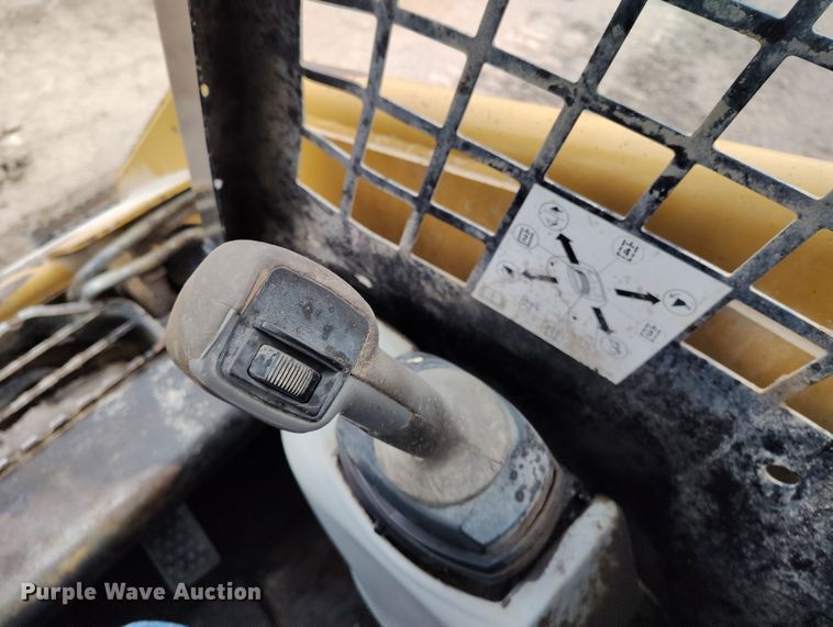 image for item DV6679 2007 Caterpillar 236B skid steer loader