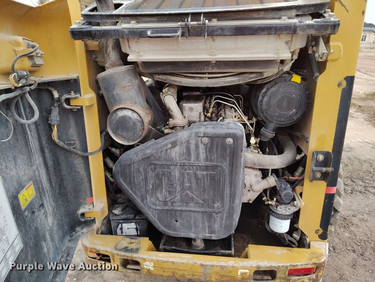 image for item DV6679 2007 Caterpillar 236B skid steer loader