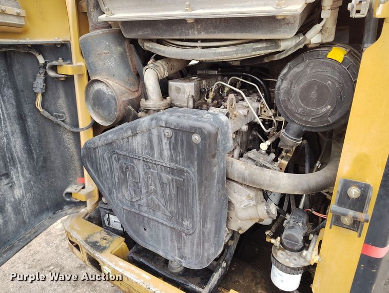 image for item DV6679 2007 Caterpillar 236B skid steer loader
