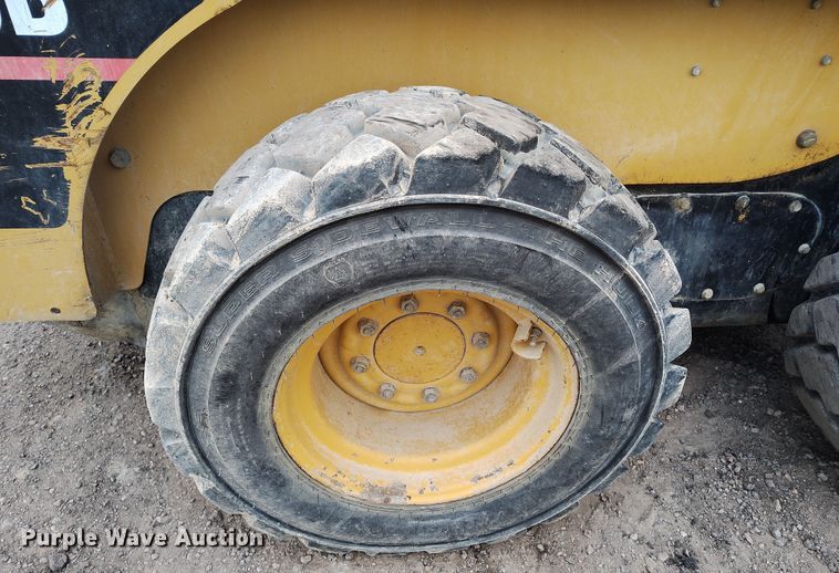 image for item DV6679 2007 Caterpillar 236B skid steer loader