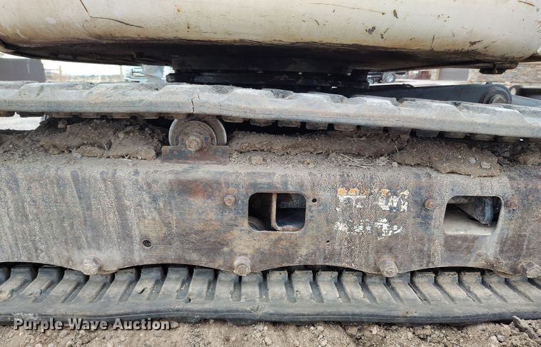 image for item DV6680 2006 Bobcat 430 ZHS mini excavator