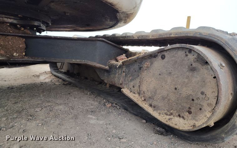 image for item DV6680 2006 Bobcat 430 ZHS mini excavator