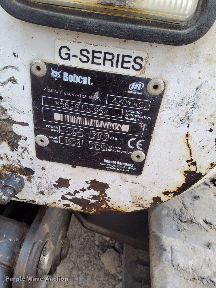 image for item DV6680 2006 Bobcat 430 ZHS mini excavator