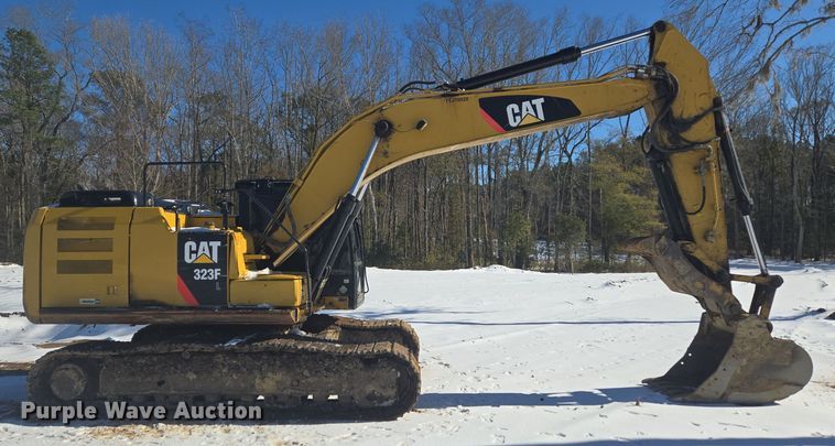 image for item DW1801 2017 Caterpillar 323F L excavator
