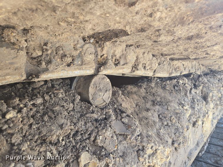 image for item DW1801 2017 Caterpillar 323F L excavator