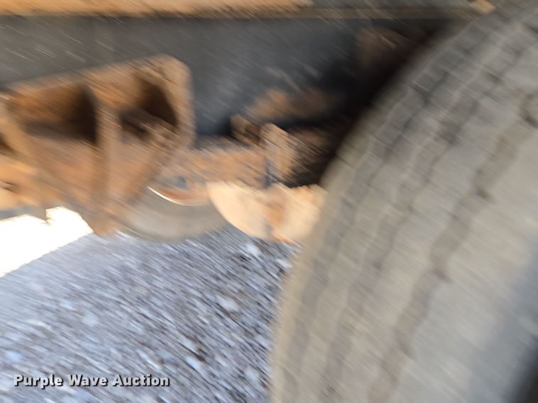 image for item DW1834 2011 Ford F750 Super Duty XL utility / service truck