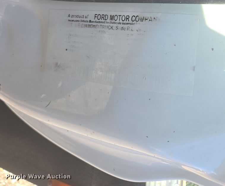 image for item DW1834 2011 Ford F750 Super Duty XL utility / service truck