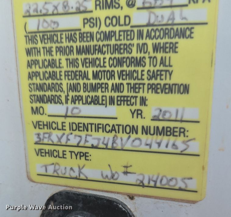 image for item DW1834 2011 Ford F750 Super Duty XL utility / service truck