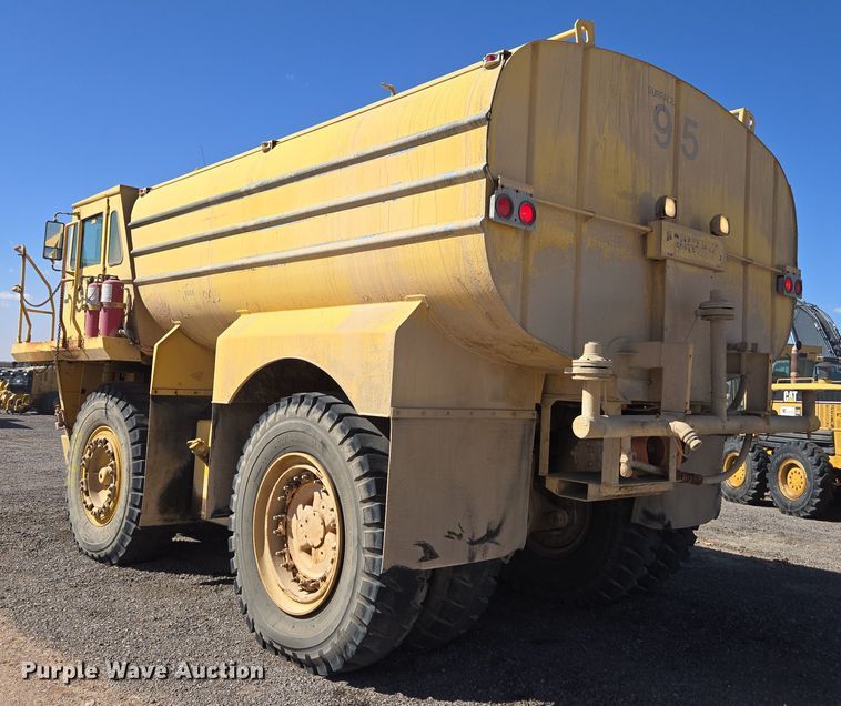 image for item DW1835 Haulpak water wagon