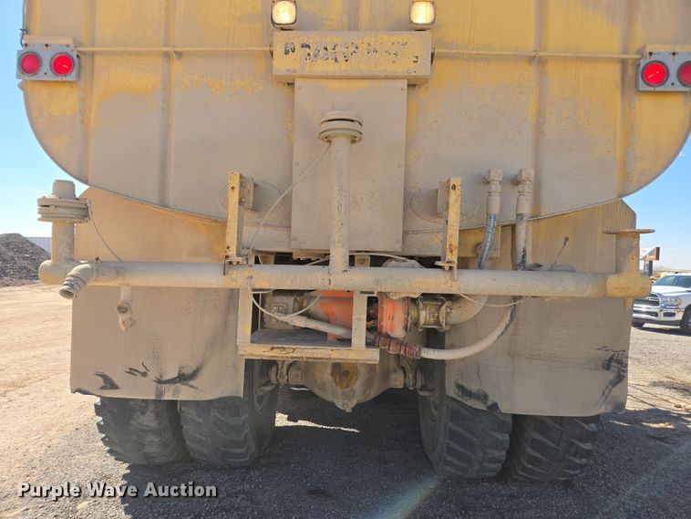 image for item DW1835 Haulpak water wagon