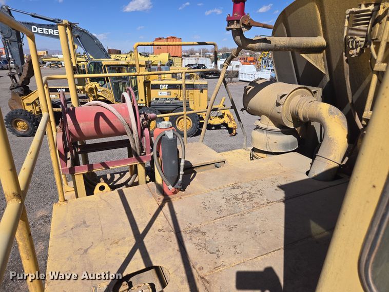 image for item DW1835 Haulpak water wagon