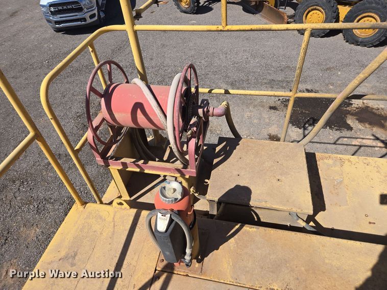 image for item DW1835 Haulpak water wagon