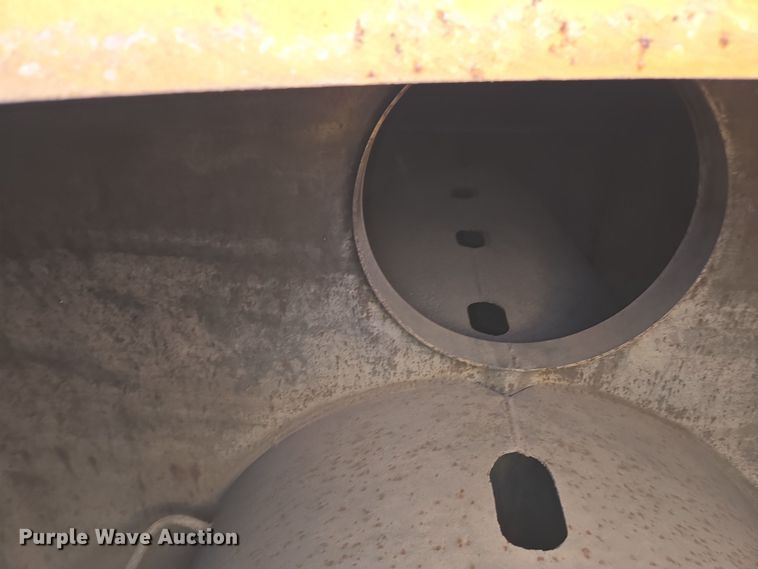 image for item DW1835 Haulpak water wagon