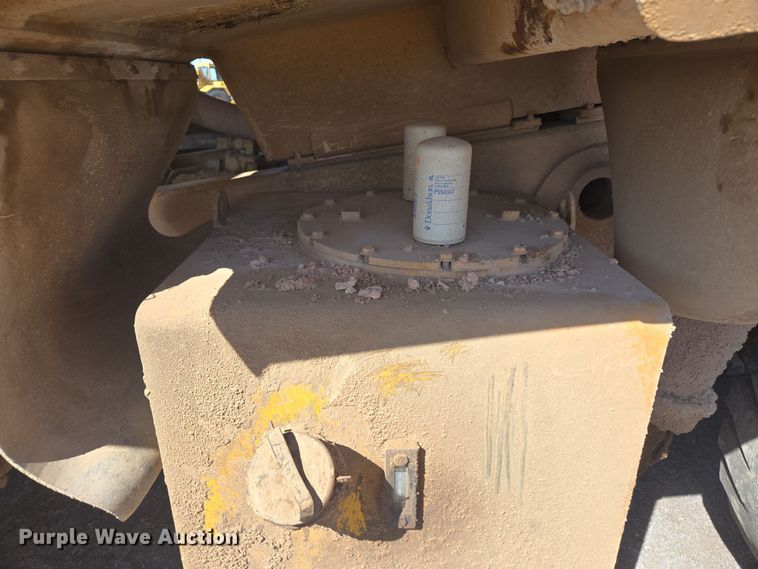 image for item DW1836 1988 Haulpak 140M haul truck