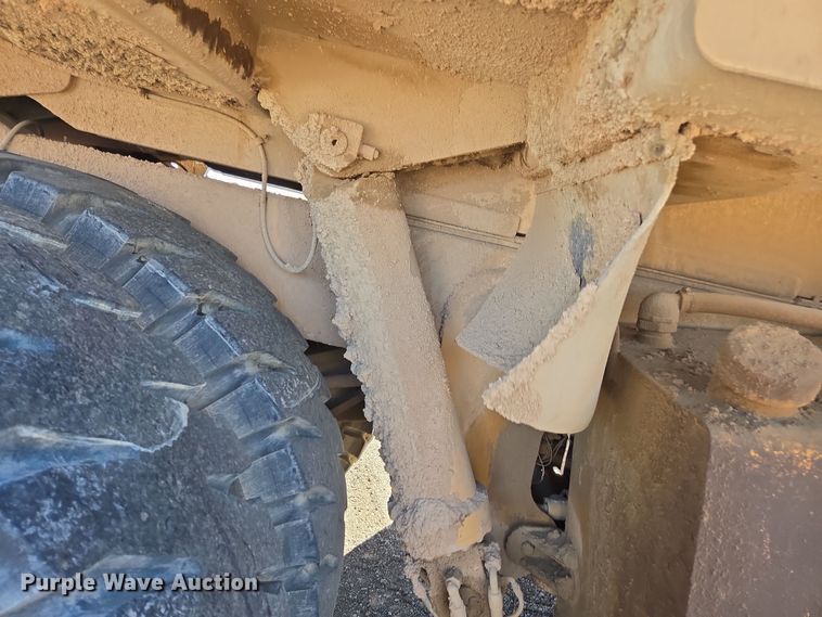 image for item DW1836 1988 Haulpak 140M haul truck